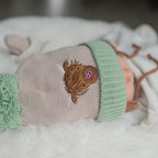 Highland Cow Wooly Hat and Mittens: Highland Cow / 0-12 months