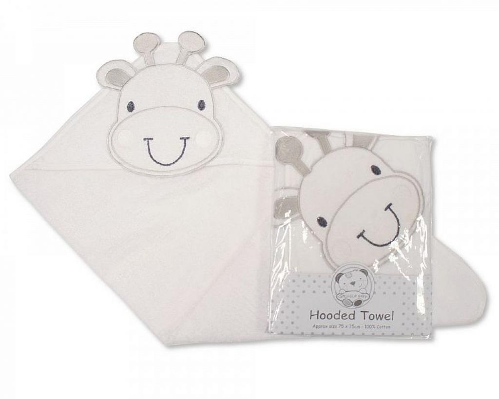 Hooded towel with giraffe design on a white background - Adorababy.co.uk